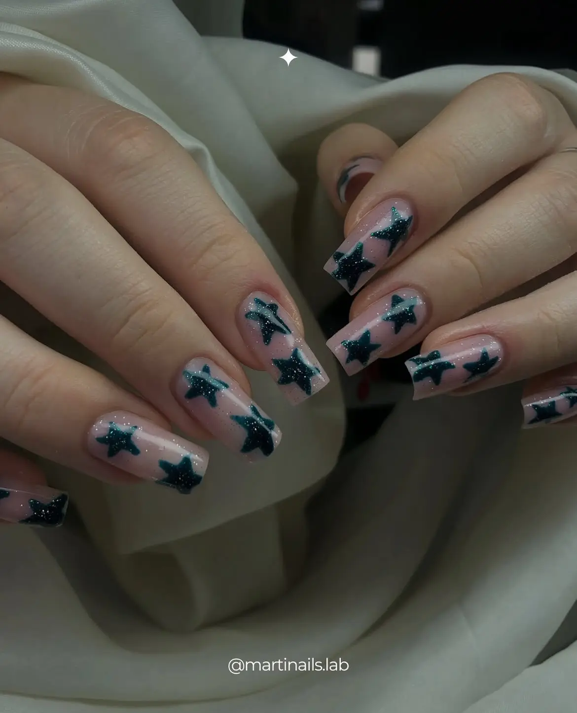 Nail art Martinails Lab 15