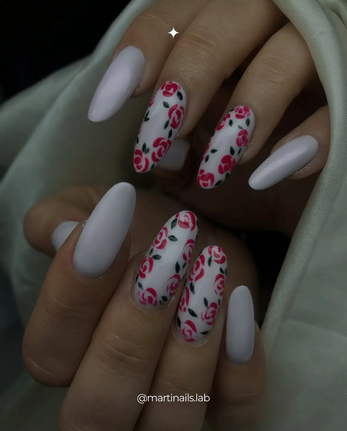 Nail art Martinails Lab 26