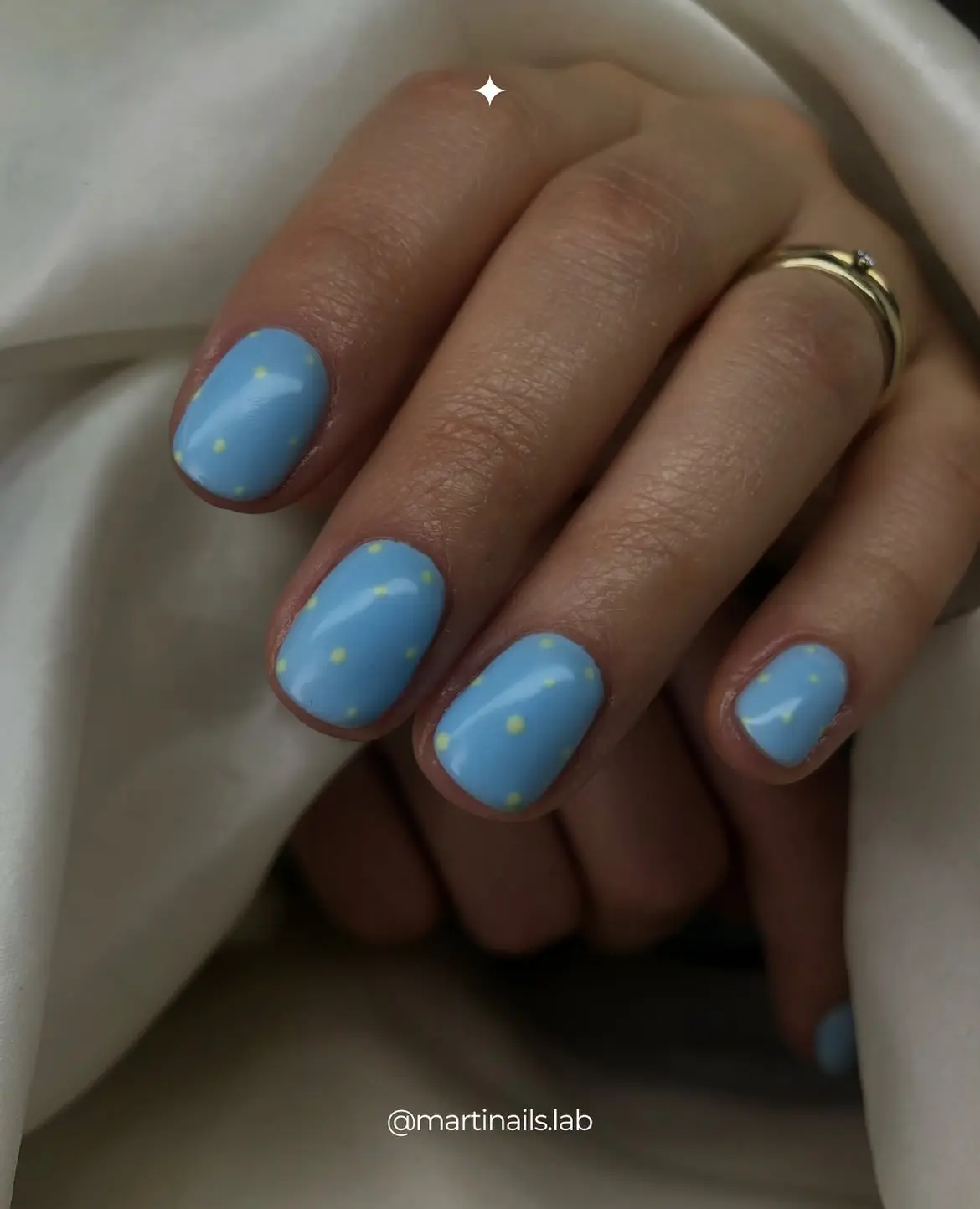 Nail art Martinails Lab 6