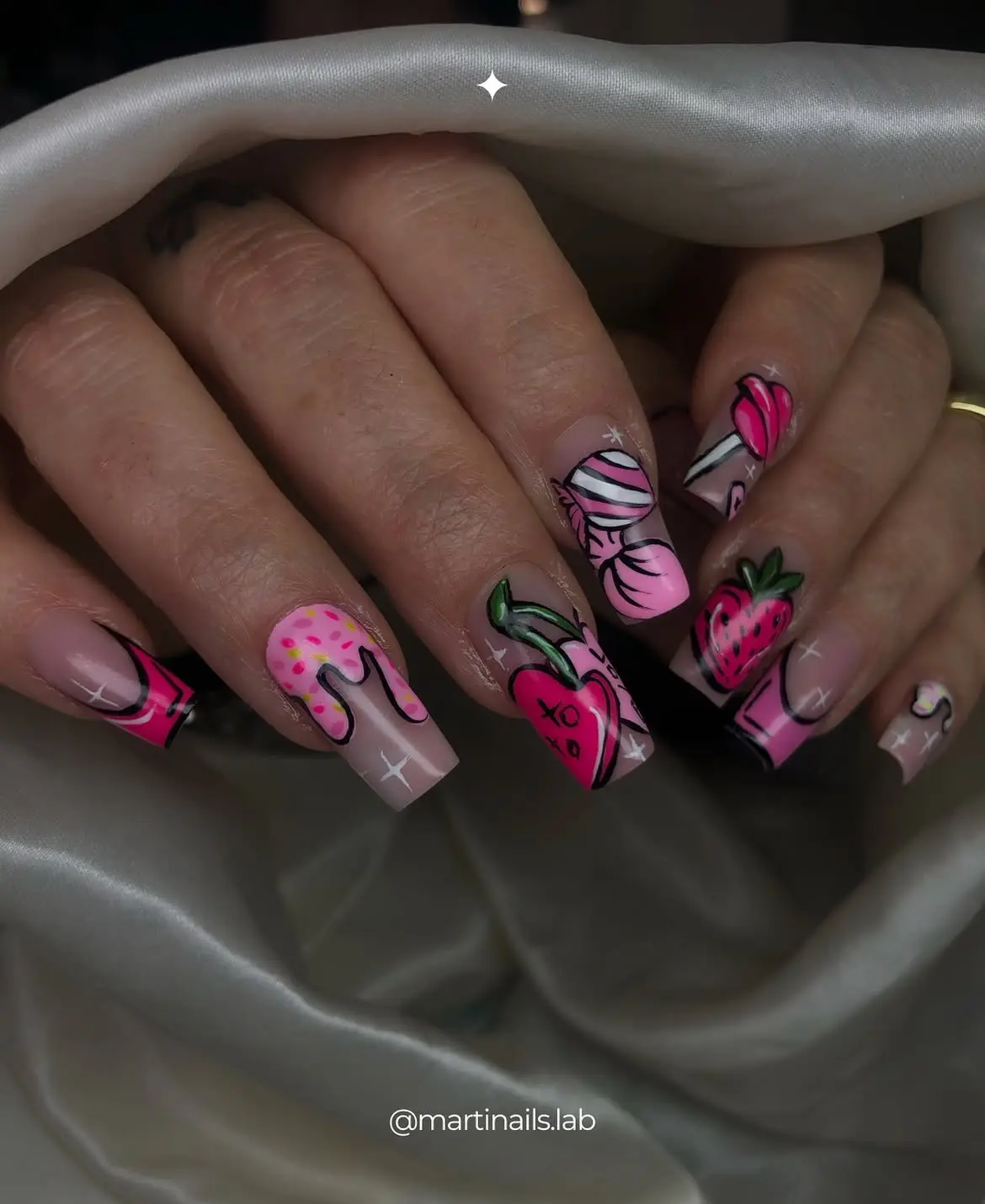 Nail art Martinails Lab 7
